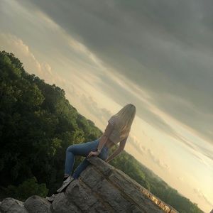 Meet your Posher, Natalie